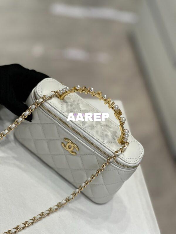Replica Chanel Lambskin Clutch With Chain with Imitation Pearls & Enamel AP3515 White 5