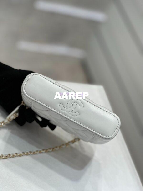 Replica Chanel Lambskin Clutch With Chain with Imitation Pearls & Enamel AP3515 White 12
