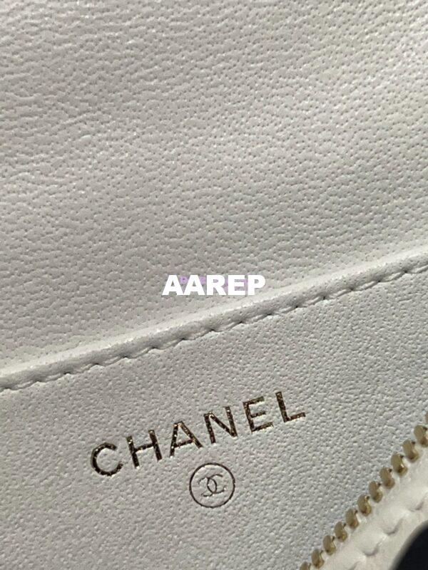 Replica Chanel Lambskin Clutch With Chain with Imitation Pearls & Enamel AP3515 White 16