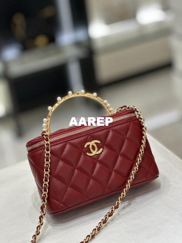 Replica Chanel Lambskin Clutch With Chain with Imitation Pearls & Enamel AP3515 Burgundy 4