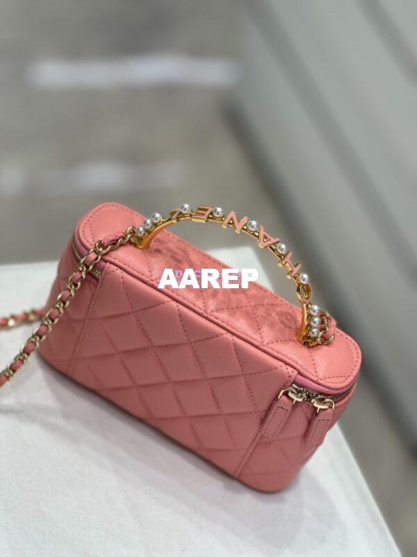Replica Chanel Lambskin Clutch With Chain with Imitation Pearls & Enamel AP3515 Pink 7