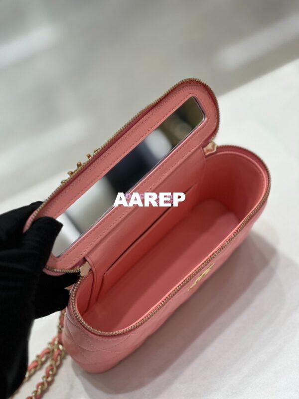 Replica Chanel Lambskin Clutch With Chain with Imitation Pearls & Enamel AP3515 Pink 16