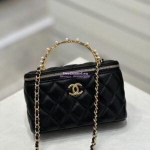 Replica Chanel Lambskin Clutch With Chain with Imitation Pearls & Enamel AP3515 Black 2