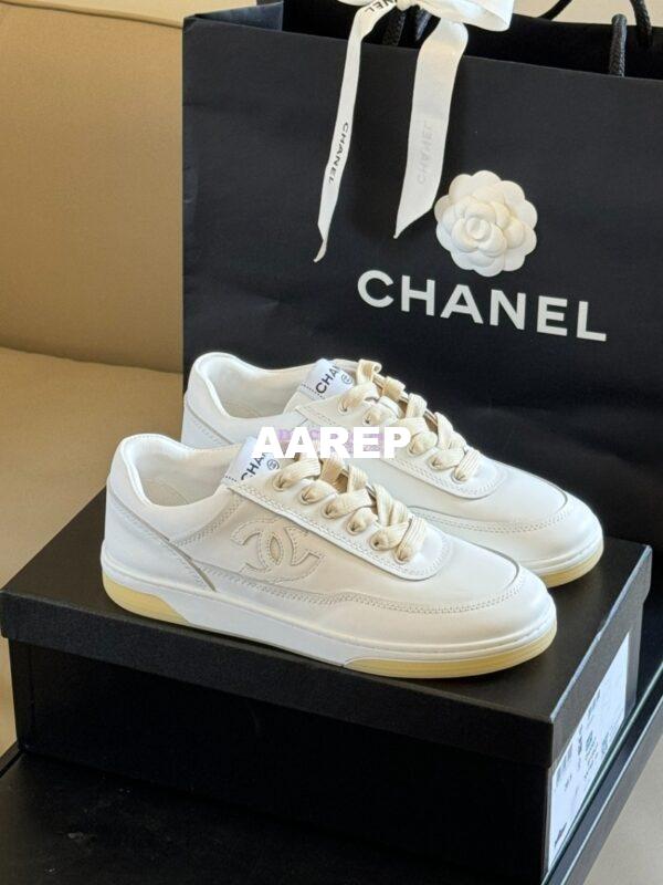 Replica Chanel 24P Calfskin Sneakers G39978 9