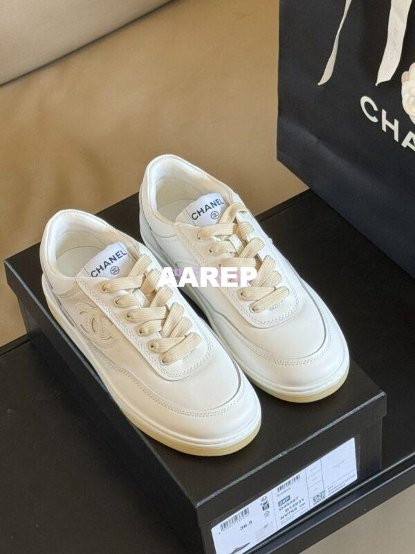 Replica Chanel 24P Calfskin Sneakers G39978 10