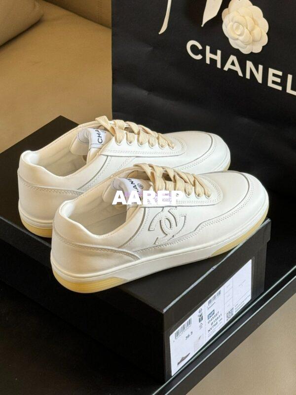 Replica Chanel 24P Calfskin Sneakers G39978 11