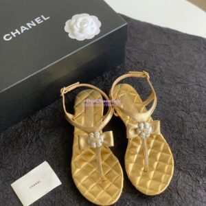 Replica Chanel 24P Quilted Thong Sandals Metallic Lambskin With Bow Camellia CC G45258
