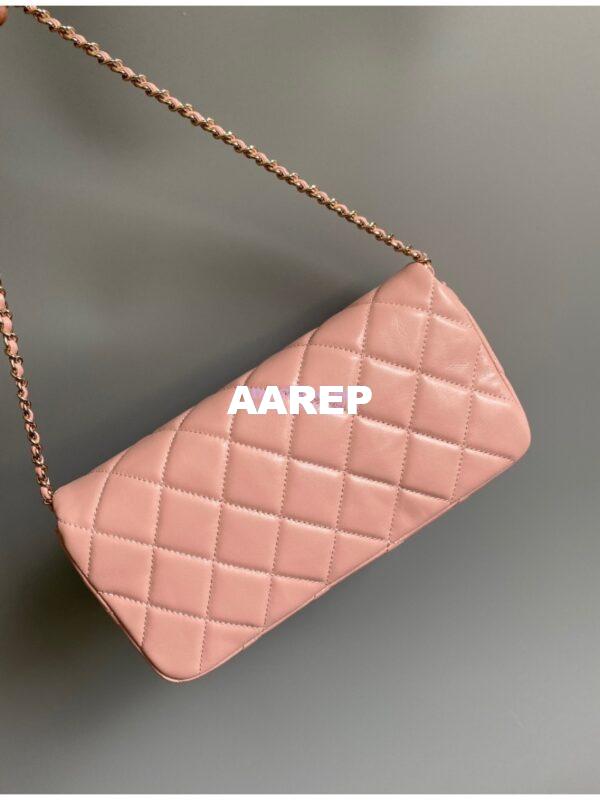 Replica Chanel 23P Lambskin Clutch with Chain AS3791 light pink (Limited Edition) 5