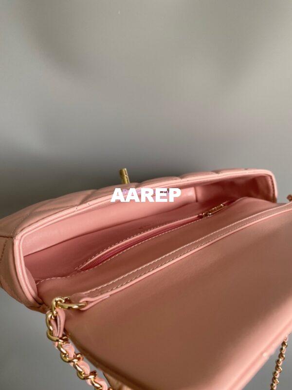 Replica Chanel 23P Lambskin Clutch with Chain AS3791 light pink (Limited Edition) 6