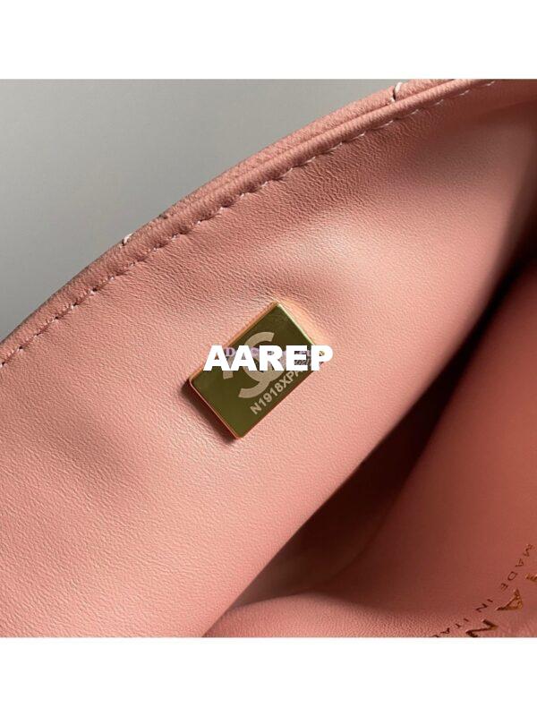 Replica Chanel 23P Lambskin Clutch with Chain AS3791 light pink (Limited Edition) 8