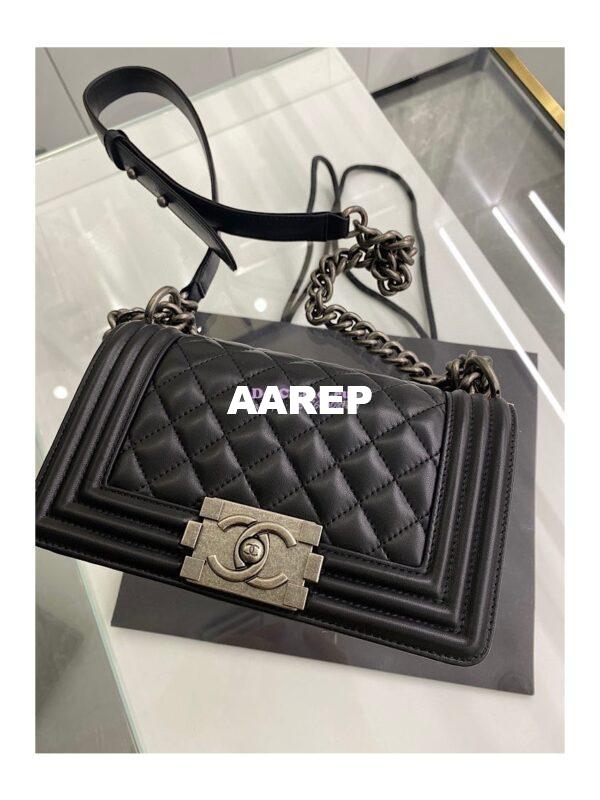 Replica Chanel Le boy Lambskin 20cm Black Bag 8