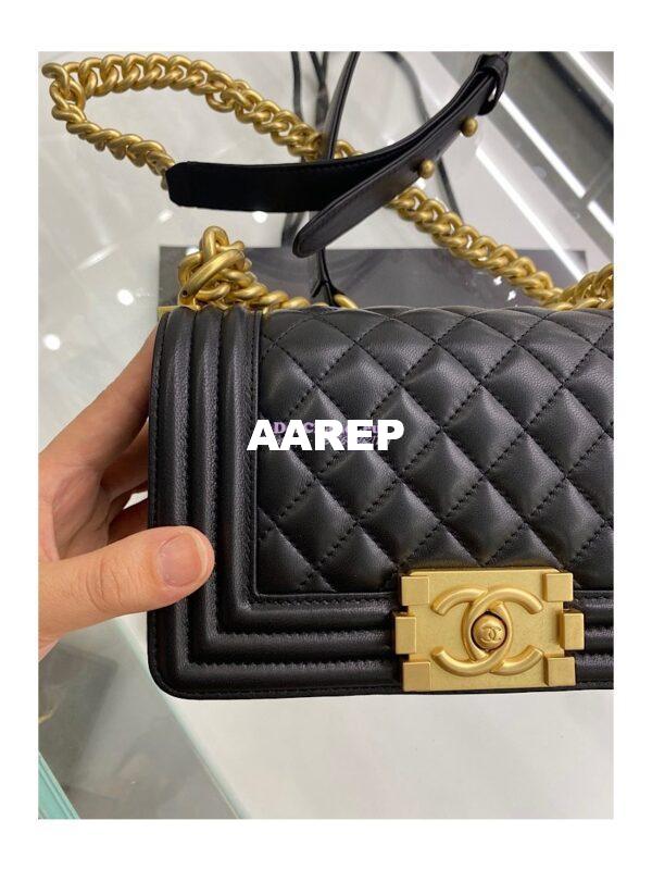 Replica Chanel Le boy Lambskin 20cm Black Bag 17