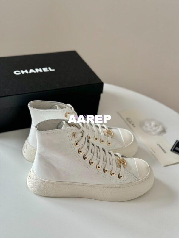 Replica Chanel 2024 SS High-Top Sneaker Calfskin G45561 White 9