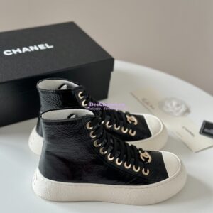 Replica Chanel 2024 SS High-Top Sneaker Calfskin G45561 Black