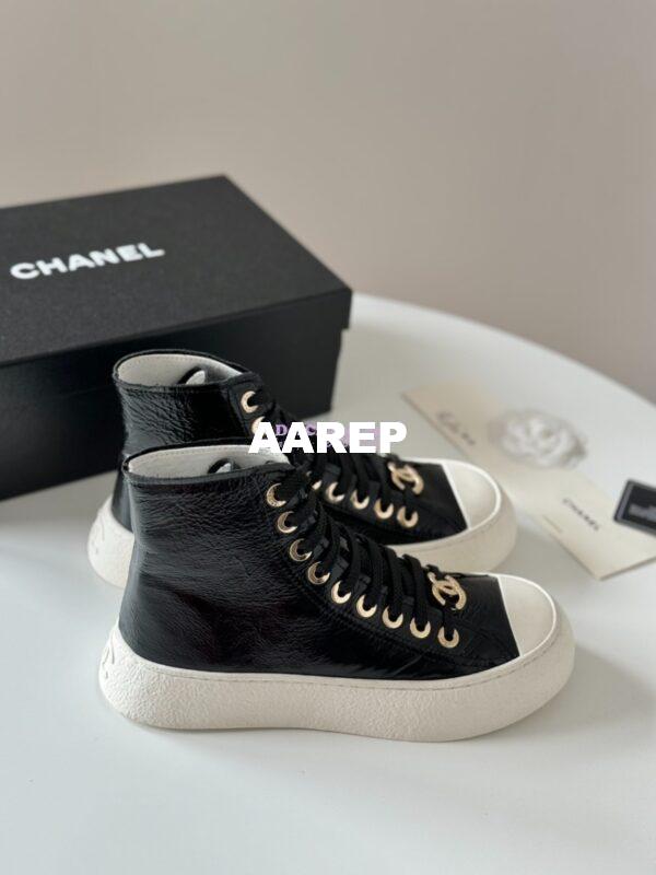 Replica Chanel 2024 SS High-Top Sneaker Calfskin G45561 Black 3