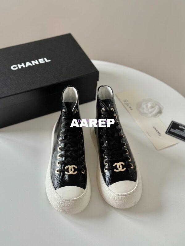 Replica Chanel 2024 SS High-Top Sneaker Calfskin G45561 Black 4