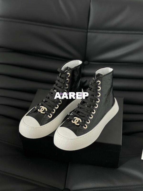 Replica Chanel 2024 SS High-Top Sneaker Calfskin G45561 Black 7