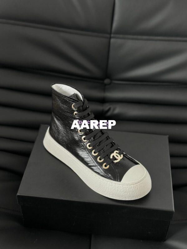 Replica Chanel 2024 SS High-Top Sneaker Calfskin G45561 Black 8