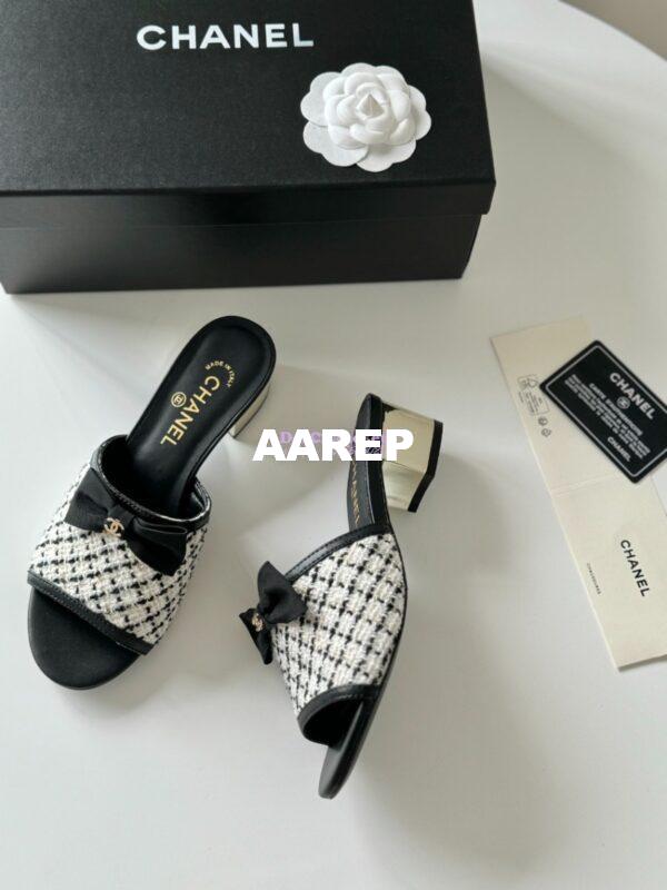 Replica Chanel 2024 SS Lambskin Multicolor Tweed & Grossgrain Mules 40mm G45691 17