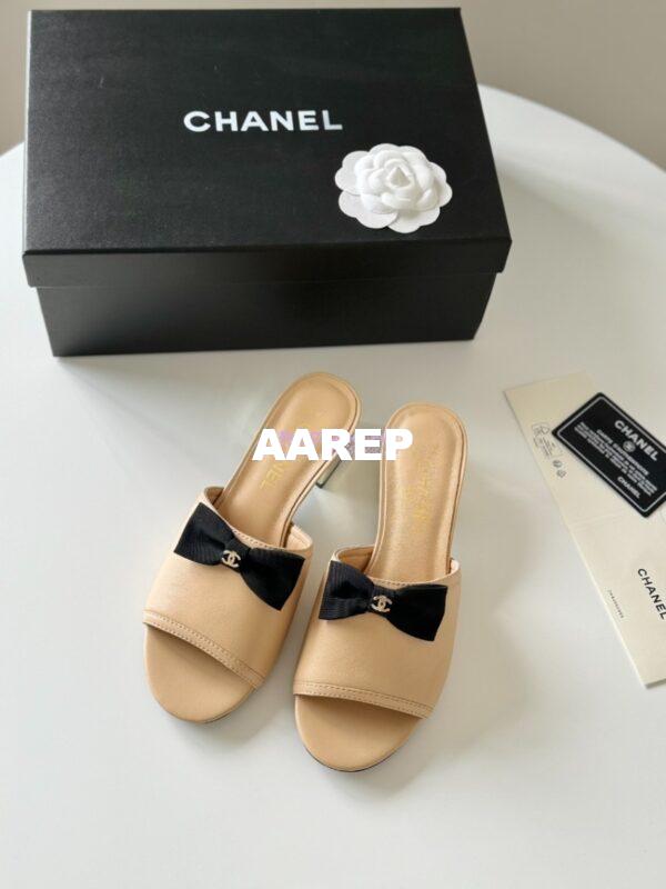 Replica Chanel 2024 SS Lambskin & Grossgrain Mules 40mm G45691 Beige 3