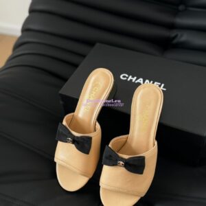 Replica Chanel 2024 SS Lambskin & Grossgrain Mules 40mm G45691 Beige 2