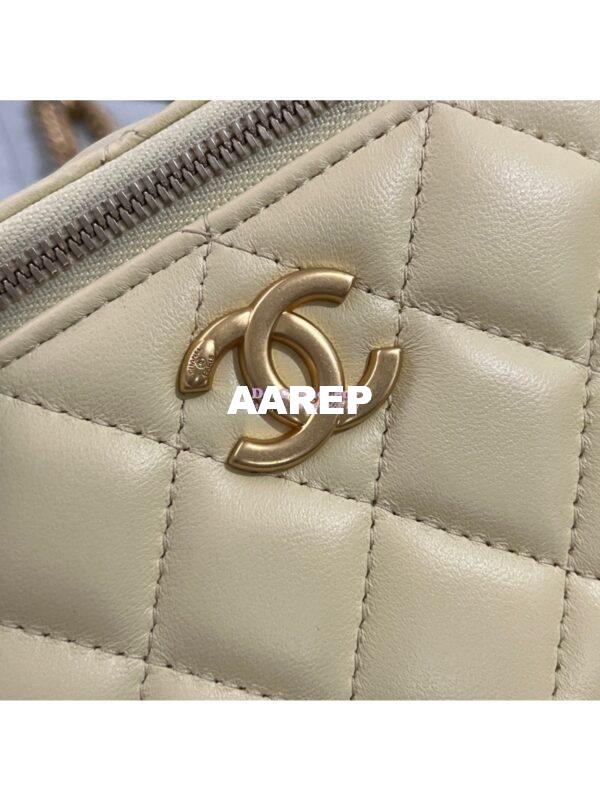Replica Chanel 23C Clutch With Chain in Lambskin Camellia Crush Charm AP3301 Light Yellow 7
