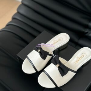 Replica Chanel 2024 SS Lambskin & Grossgrain Mules 40mm G45691 White 2