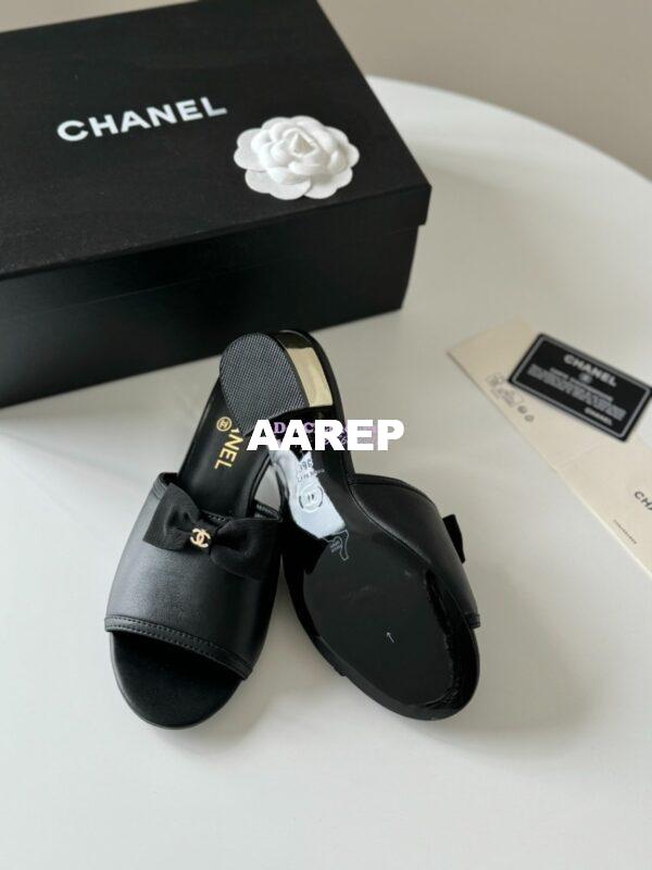 Replica Chanel 2024 SS Lambskin & Grossgrain Mules 40mm G45691 Black 11