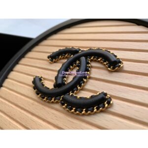 Replica Chanel Small Vanity Case Beech Wood AS2928 Beige Black (Limited) 2