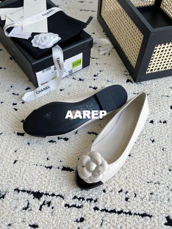 Replica Chanel 24C Camellia Lambskin Ballet Flats Ballerina G02819 16