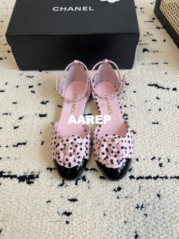 Replica Chanel 24C Camellia Lambskin Dots Slingback Mules G45497 4