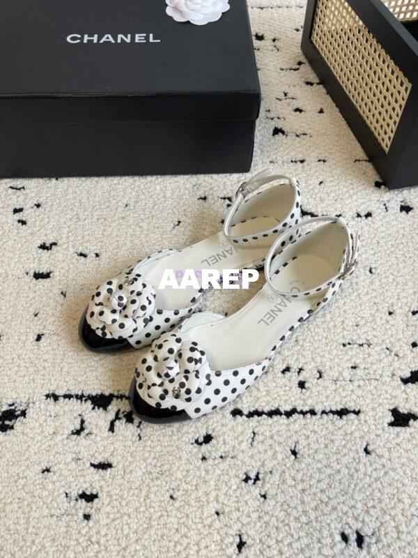Replica Chanel 24C Camellia Lambskin Dots Slingback Mules G45497 22
