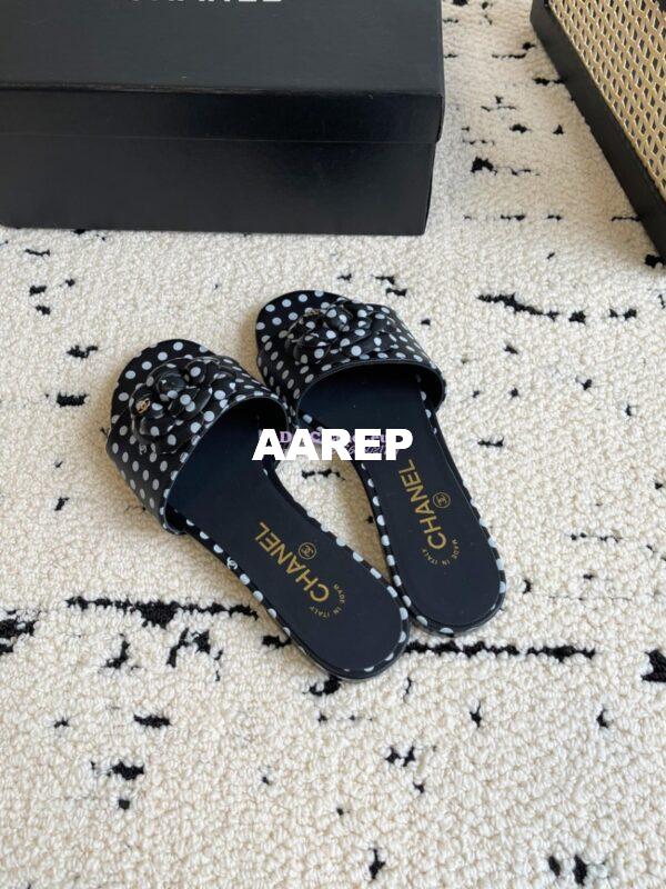 Replica Chanel 24C Camellia Lambskin Flats Sandals G29027 6