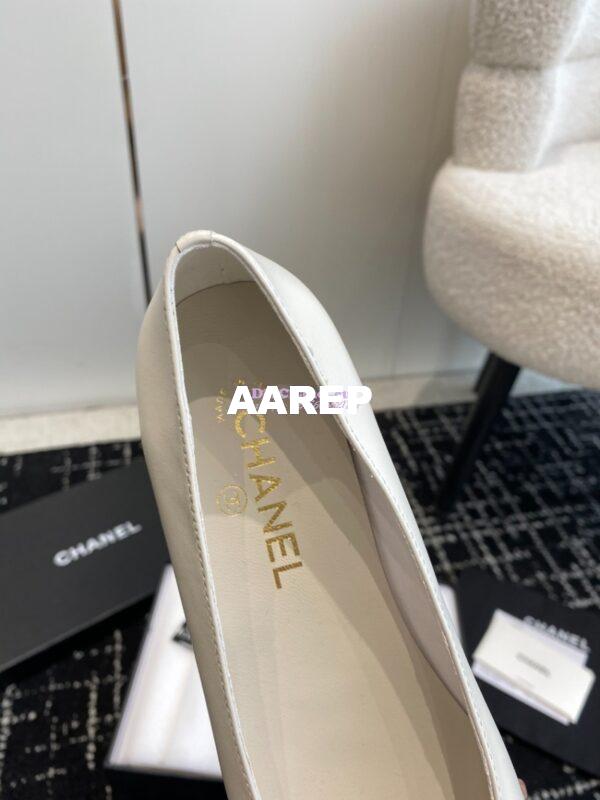 Replica Chanel Ballerina Camellia Balet Flat G29682 White Black 10
