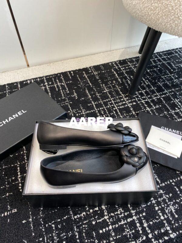Replica Chanel Ballerina Camellia Balet Flat G29682 Black 5