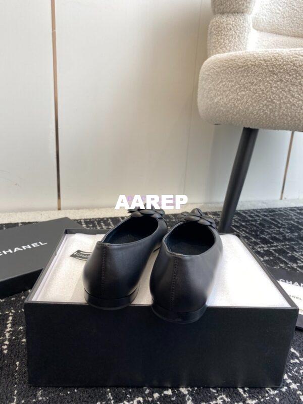 Replica Chanel Ballerina Camellia Balet Flat G29682 Black 8