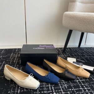 Replica Chanel Vintage Ballerina in Lambskin with Square Toe 1990 2