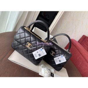 Replica Chanel Small Trendy CC A92236 Black Flap Bag With Metal Plate 2