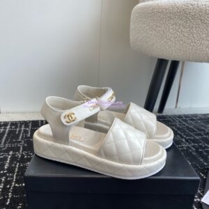 Replica Chanel 24C Quilted Lambskin Mules with Logo G38820 White 2