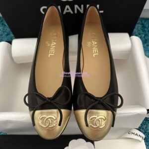 Replica Chanel Lambskin Gold Cap Toe Ballerinas G02819 Black lambskin