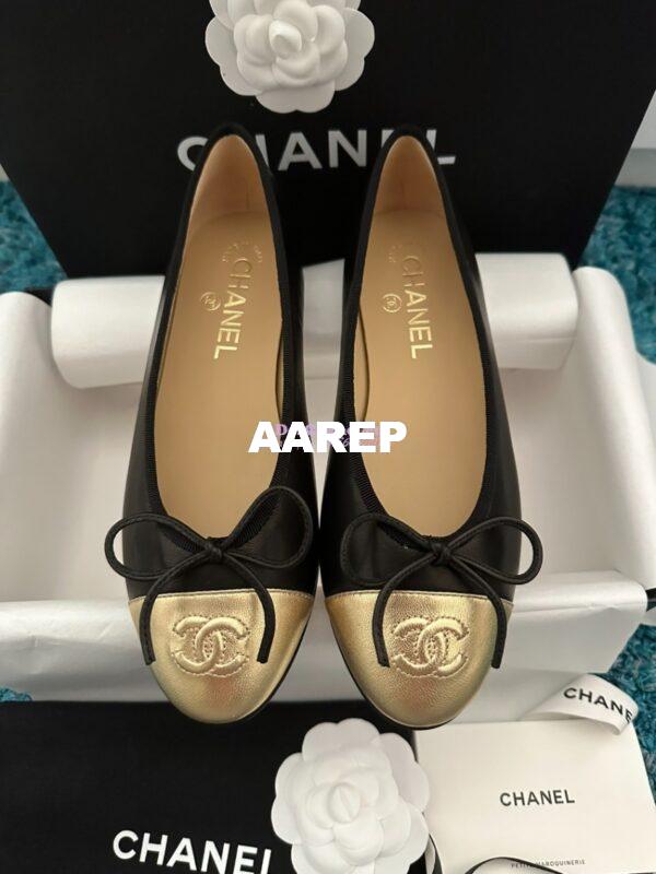 Replica Chanel Lambskin Gold Cap Toe Ballerinas G02819 Black lambskin
