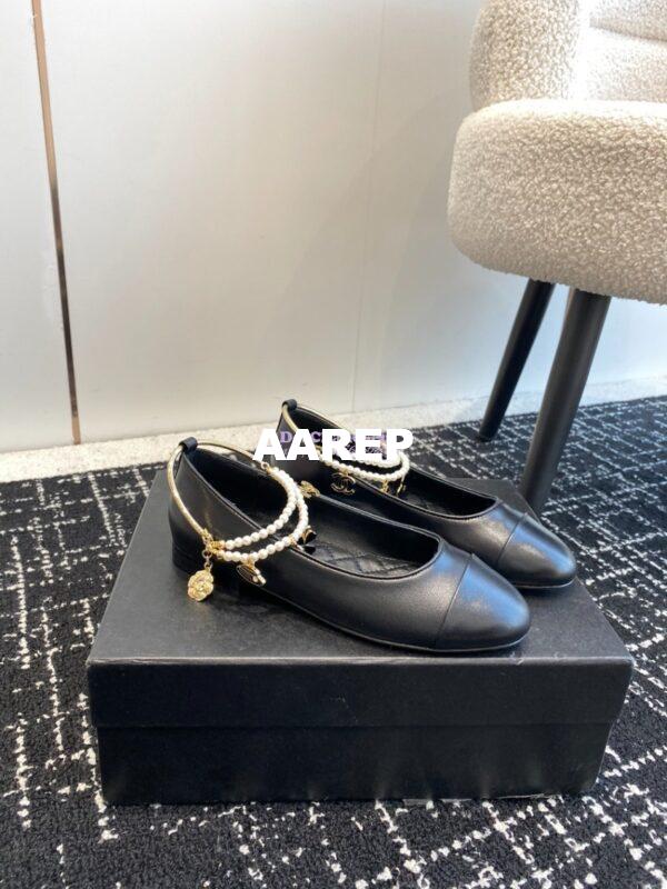 Replica Chanel Ballet Flats Lambskin , Bracelets Charms G38986 5