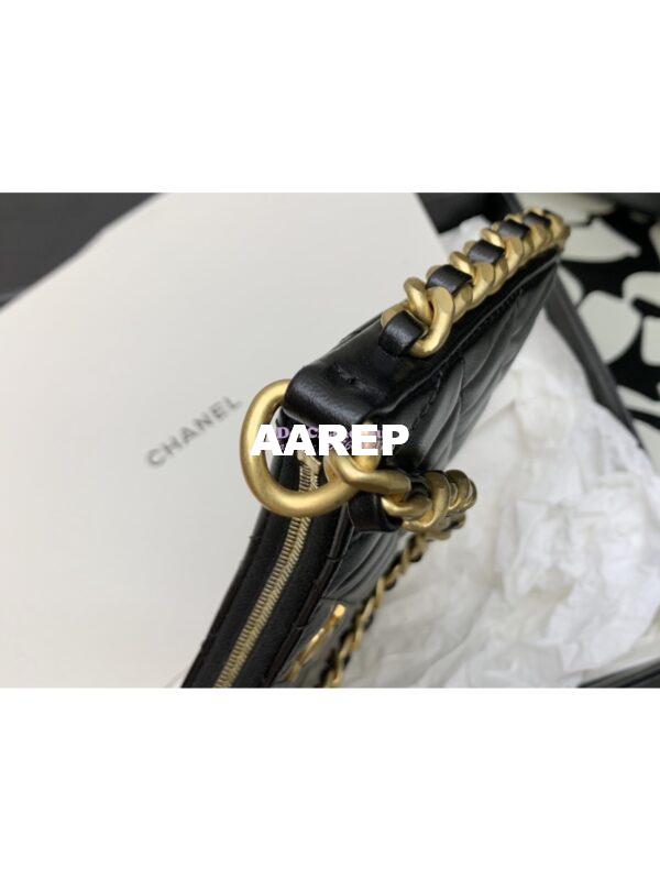 Replica Chanel Hobo Handbag in Shiny Crumpled Lambskin AS4378 Black 5