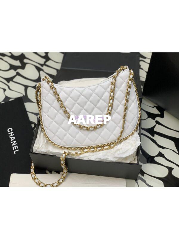 Replica Chanel Large Hobo Bag in Shiny Crumpled Lambskin AS4368 White 11