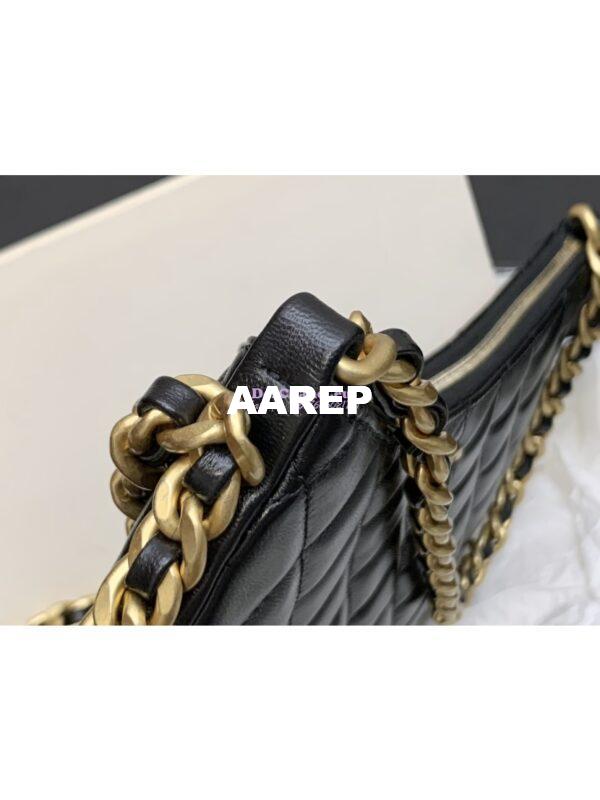 Replica Chanel Large Hobo Bag in Shiny Crumpled Lambskin AS4368 Black 7
