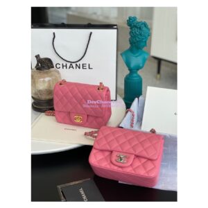 Replica Chanel Mini Classic Flap 17cm in Pink Lambskin Bag