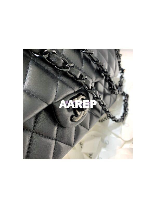 Replica Chanel Classic Flap Lambskin Black Bag wtih black hardware 4