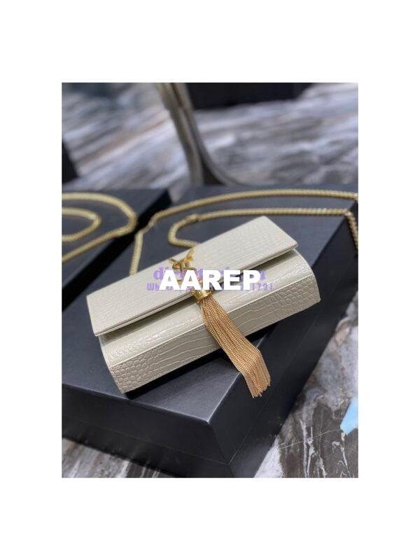 Replica YSL Saint Laurent Kate Chain Wallet With Tassel In Crocodile-embossed Shiny Leather 452159 Blanc Gold Hardware 9