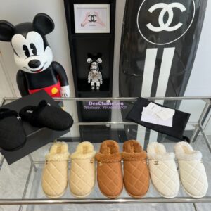 Replica Chanel 23K Fur and Suede Slipper G45121