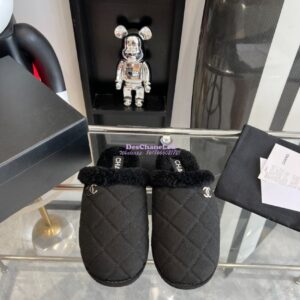 Replica Chanel 23K Fur and Suede Slipper G45121 2